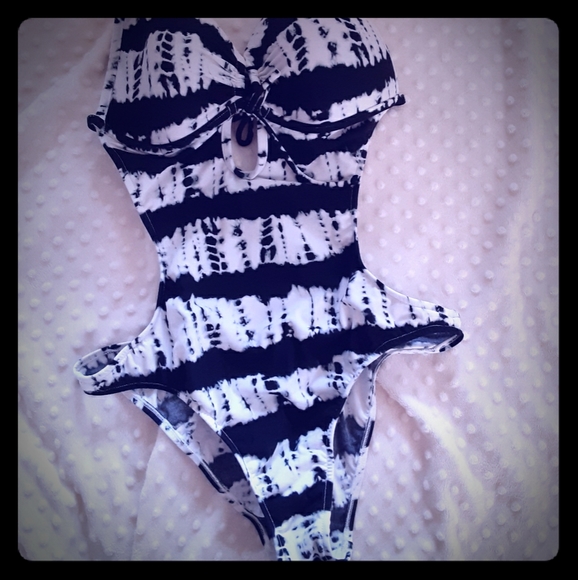 venus sweetheart monokini